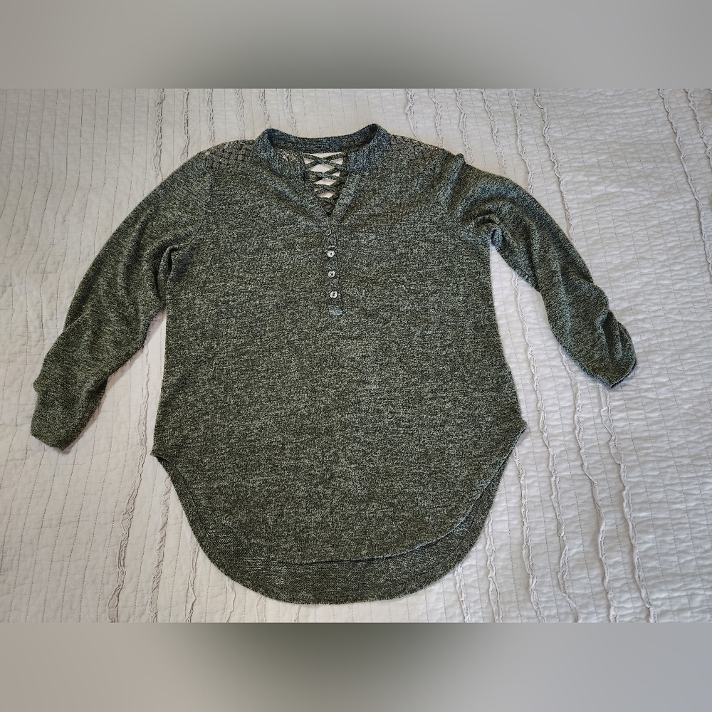 Almost Famous Women's Long Sleeve Top with Lace Back and Gathered Sleeve, Size M